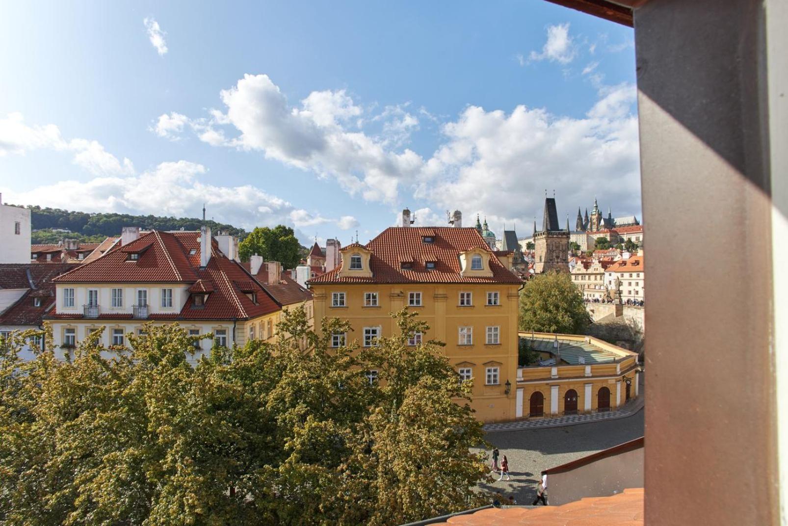 River View Residence By Charles Bridge Praha Eksteriør bilde